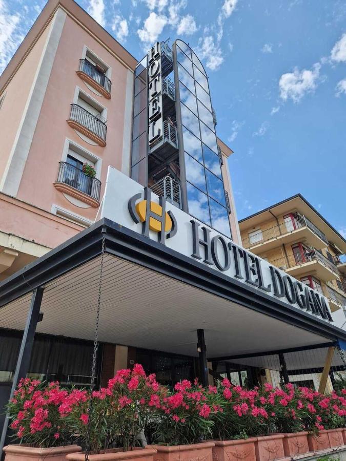 Hotel ドガーナ エクステリア 写真